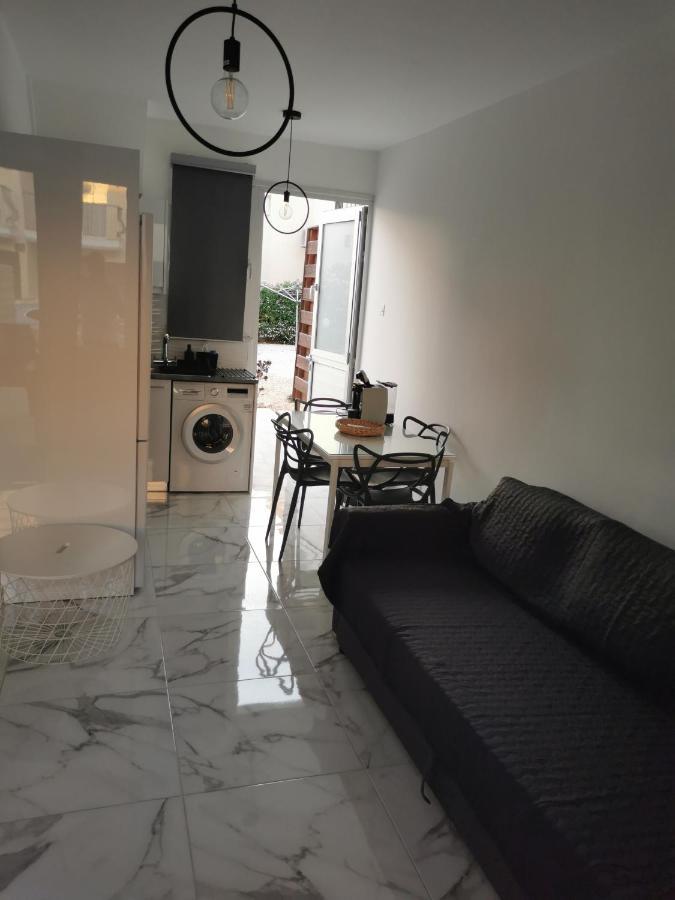 Eros Maisonette In Latchi Area Just 700 Meters Or One-Minute Drive From Polis Municipal Beach Экстерьер фото